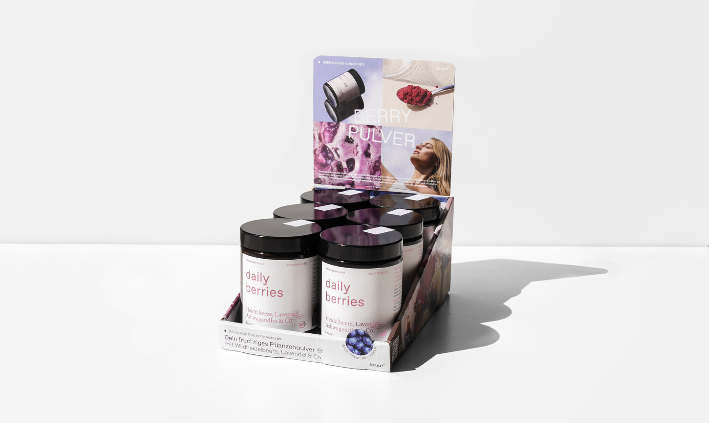 Wildpflanzenpulver Daily Berries im Traykarton (POS Sonderplatzierung)